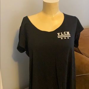 Volcom tshirt